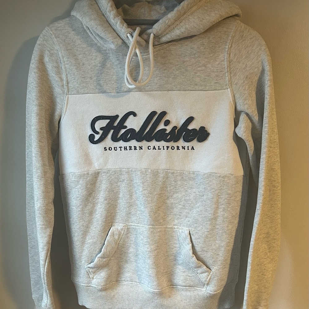 HOLLISTER Sweatshirt Size XS EUC